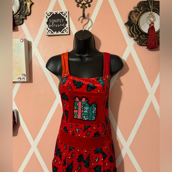 Christmas Overalls Velour - Picture 2 of 10